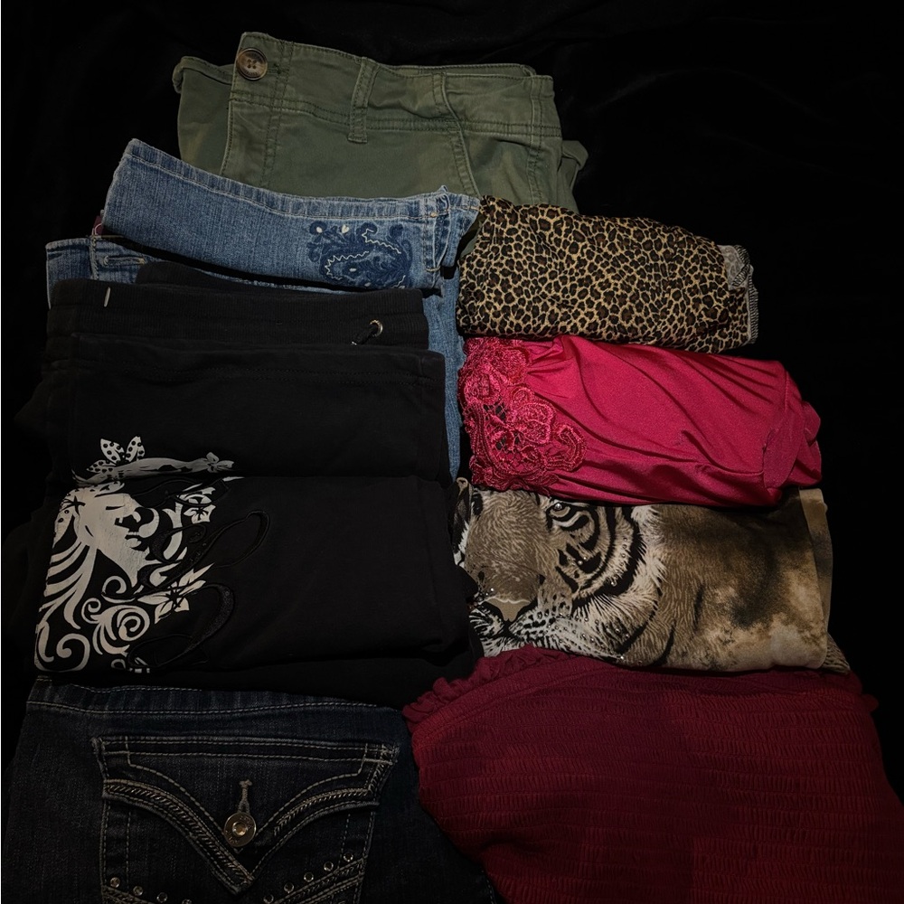 Y2K VINTAGE Clothing Bundle
